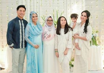 Gelar Syukuran Hamil Anak Pertama, Rini Yulianti Banjir Pujian!