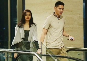 Foto Bareng Pacar, Mikha Tambayong Tampil Simpel Menenteng Tas Mewah, Cek Harganya deh!