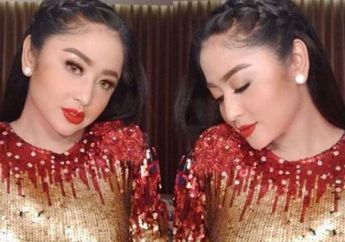 Ternyata Selama 10 Tahun Terakhir, Diam-diam Dewi Perssik Sering Gunakan Niqab ketika Berpergian