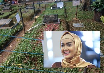 Makam Julia Perez Sering Jadi Objek Foto Para Fans