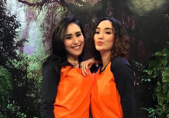 Jelang Ramadhan, Ayu Ting Ting Tampil Santun Berhijab Bersama Ketiga Sahabatnya, Lihat yuk!