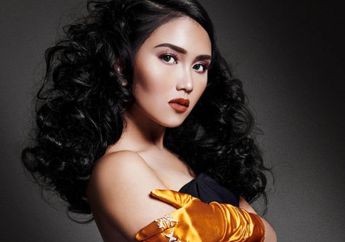 Ayu Ting Ting Pakai Kaos Mirip Kue Lapis, Harganya Tak Ampun Deh!