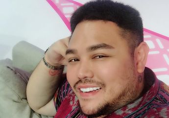 Ivan Gunawan Pura-pura Pingsan, Netizen Geram Dengan Gimik!