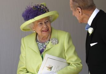 Langgar Tradisi Kerajaan, Intip Rahasia di Balik Busana Queen Elizabeth di Royal Wedding