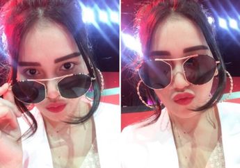 Pakai Berbagai Macam Kacamata Seharga Jutaan Rupiah, Penampilan Ayu Ting Ting Makin Berkelas? Yuk Intip!