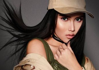 Dari Belasan Hingga Puluhan Juta, Ini Deretan Sepatu Heels Ayu Ting Ting yang Berharga Fantastis