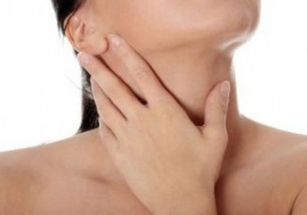 Biar Nggak Belang dengan Kulit Wajah, 3 Bahan Alami Ini Ampuh Memutihkan Leher loh!