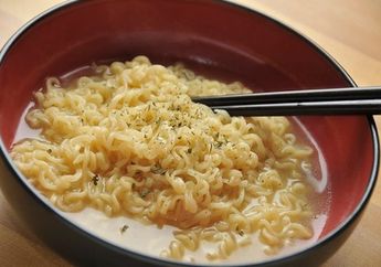 Stop Konsumsi Mi Instan Secara Rutin Jika Tak Ingin Berakhir Seperti Pelajar Ini