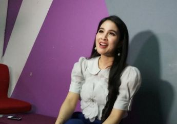 Kisah Sandra Dewi Menjadi Pejuang ASI Eksklusif Untuk Anak Pertamanya 