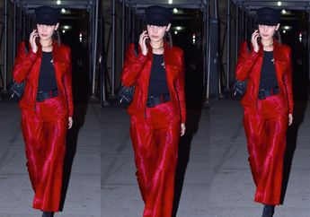 Gaya Fashion Terbaik Bella Hadid Saat Memadukan Aksesori Anting Hoop, Kece Banget!