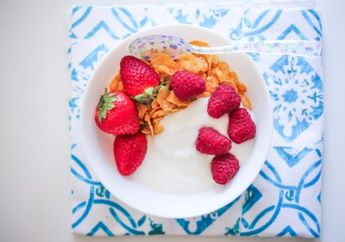 Tips Membuat MPASI dari Buah Stroberi untuk Buah Hati, yuk Simak Tips Berikut!