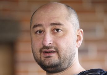 Drama 'Sinetron Pembunuhan'  Arkady Babchenko, Kecaman Reporters Without Borders, dan Politik Tingkat Dewa
