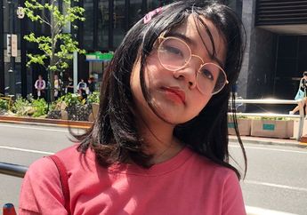 Gaya Effortless Cinta Kuya dengan Celana Stripe Jins, Simpel Tapi Kekinian Banget!