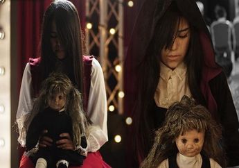 Beraksi di Panggung America's Got Talent, The Sacred Riana Sukses Bikin Juri Merinding dan Teriak Ketakutan