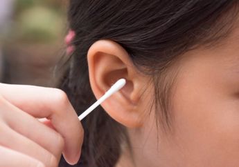Nyaris Tewas Karena Infeksi Otak, Seorang Wanita Peringatkan Publik Bahaya Menggunakan Cotton Bud