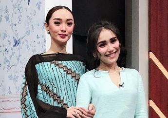 Sama-sama Kenakan Leather Jacket, Lebih Kece Gaya Zaskia Gotik atau Ayu Ting Ting?