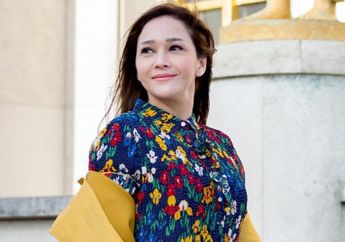 Deretan Gaya Feminin Maia Estianty dengan Outfit Floral, Makin Cantik!
