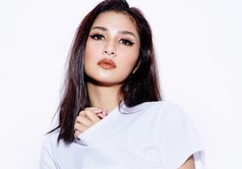 Potret Cantik Mikha Tambayong dari Bronzy Look Hingga Tampil Natural!
