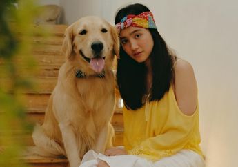 Inspirasi OOTD Febby Rastanty dengan Button Skirt, Biar Gayamu Makin Hits!