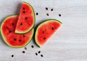 6 Manfaat Kesehatan yang Didapat Saat Mengonsumsi Biji Buah Semangka