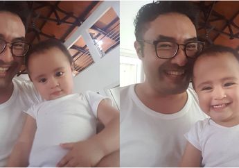 Satu dari Anak Kembar Surya Saputra Didiagnosis Menderita Gangguan Penglihatan