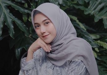 3 Inspirasi OOTD Hijab dengan Overall ala Selebgram Nisa Cookie yang Super Stylish!