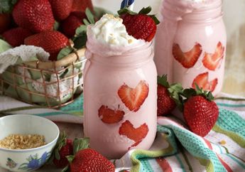 Bisa Jadi Menu Sarapan Paling Sehat dan Menyegarkan di Setiap Pagi, Simak Resep Sederhana Smoothies Pisang dan Stroberi, Dijamin Ketagihan!