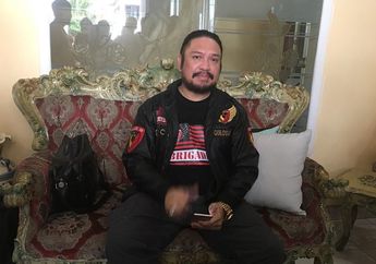 Zacky Alatas Minta Elvy Sukaesih Tunjuk Kuasa Hukum Baru untuk Kasus Narkoba Anaknya