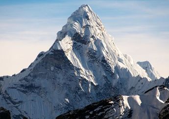 Bikin Bulu Kuduk Berdiri! Inilah 8 Cerita Mistis dan Penampakan yang Dialami Para Pendaki Gunung Everest, Mulai dari Roh Pengemis sampai Hantu Penolong