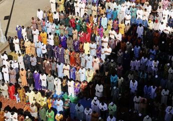 Masih Bingung Tata Cara Salat Idul Fitri 2026? Berikut Panduan dan Bacaan Niatnya