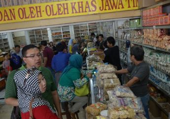 Mudik ke Surabaya, Ini Loh Tempatnya Buat Berburu Oleh-Oleh 