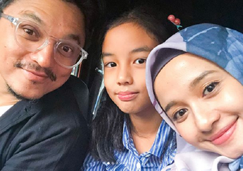 Potret Manisnya Laudya Cynthia Bella Rayakan Lebaran Pertama dengan Engku Emran