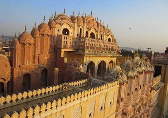Hawa Mahal: Istana Megah di India, Penjara Bagi Para Wanita
