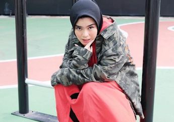 Contek yuk Gaya Sporty Kasual Sivia Azizah dengan Pilihan Sneakers Warna Terang di Bawah Rp 1 Juta Berikut Ini