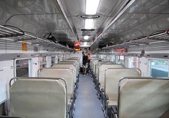 Kursi Kereta Api Didesain Tak Searah, Jawaban Admin PT KAI Tuai Komentar Pro-Kontra Netizen