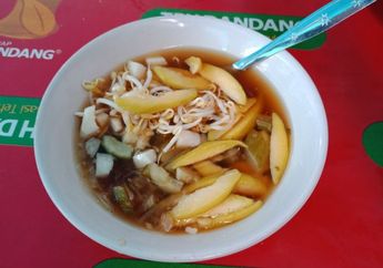 Rujak Donggala, Kuliner Khas Cirebon yang Rasanya Campuran Manisan buah dan Asinan Sayuran