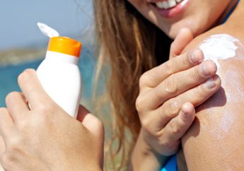 Krim Cukur Bisa Bantu Atasi Sunburn, Aman Nggak ya? Simak Penjelasan dari Ahlinya yuk