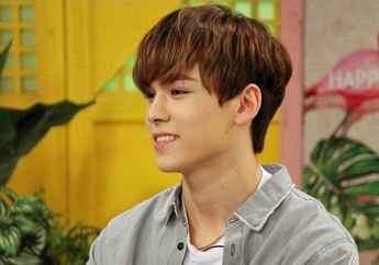 Salut! Meski Cedera Vernon SEVENTEEN Tetap Tampil dan Tersenyum