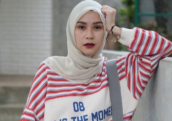 Beli Kemeja di Pasar Loak, Zaskia Adya Mecca Sulap Baju Belelnya Jadi Makin Keren!