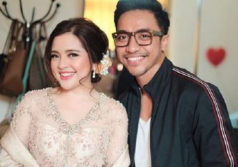 Dalam Sehari, Bubah Alfian Dandani 2 Artis Sekaligus di Hari Pentingnya, Hasilnya Sempurna!