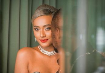 Tak Perlu Malu, Model Sekelas Kimmy Jayanti Saja Punya Kapalan di Kaki!