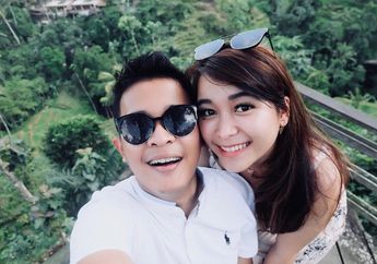 Niat Hati Pamer Kemesraan di Depan Candi Borobudur Bersama Sang Kekasih Tercinta, Adik Ayu Ting Ting Justru Diskakmat Netizen Gegara Ketahuan Fotonya Editan: Niat Ngedit Biar Badan Keliatan Tinggi!