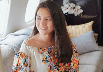 Kepoin Penampilan Feminin Marsha Aruan yang Modis dalam Balutan Floral Dress!