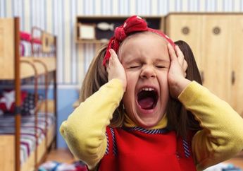 Anak Pernah Alami Trauma? Hati-hati, Bisa Jadi Dia Alami PTSD, Apa sih Itu?