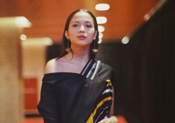 Deretan Penampilan Modis Putri Marino Kenakan Dress Nuansa Hitam Saat Hamil Besar