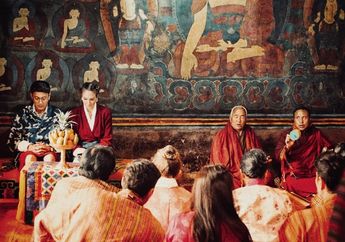 Nadine Chandrawinata dan Dimas Anggara Ternyata Sudah Menikah Bulan Mei Lalu di Bhutan