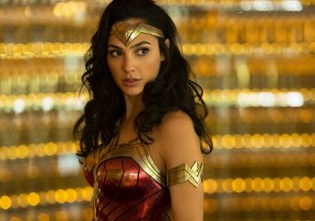 Cantik dan Elegan, Gal Gadot Kerap Kenakan Dress metalik di Red Carpet!