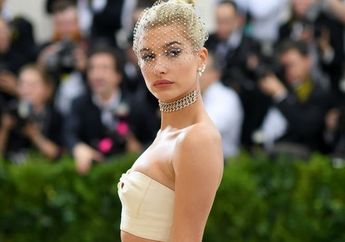Fashion Red Carpet Terbaik Hailey Baldwin Dari Tahun ke Tahun, Stunning!