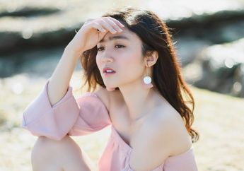 Febby Rastanty Buktikan Motif Polkadot dan Garis-garis Bisa Dipadukan