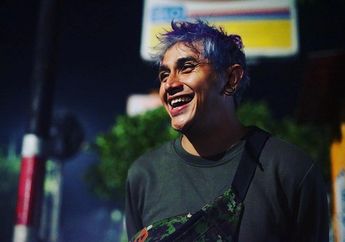 6 Potret Vicky Nitinegoro, Aktor Ganteng yang Masih Betah Sendiri